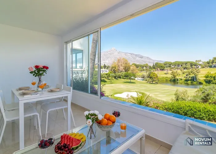 Duplex In Nueva Andalucia, Golfers Paradise *