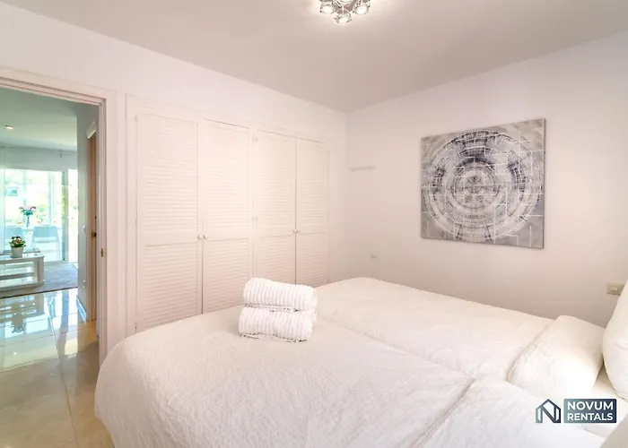 Duplex In Nueva Andalucia, Golfers Paradise Appartement