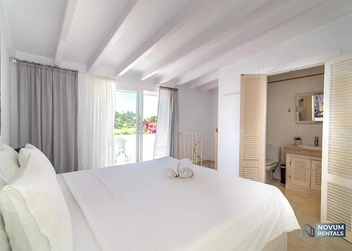 Appartement Duplex In Nueva Andalucia, Golfers Paradise