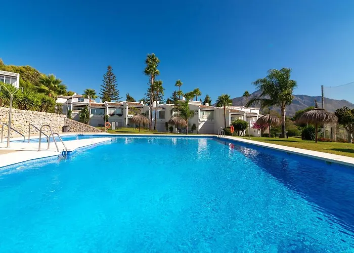 Duplex In Nueva Andalucia, Golfers Paradise Apartman